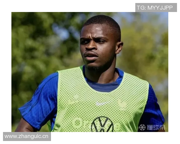 尤文坚决不卖卡卢卢曼联维拉热刺争抢意图明显